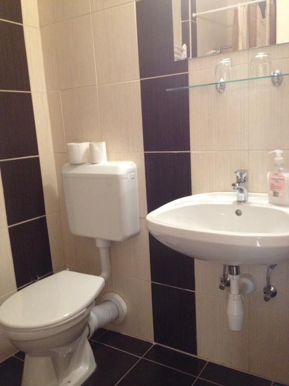 Hotel Family Балатонфельвар Номер фото